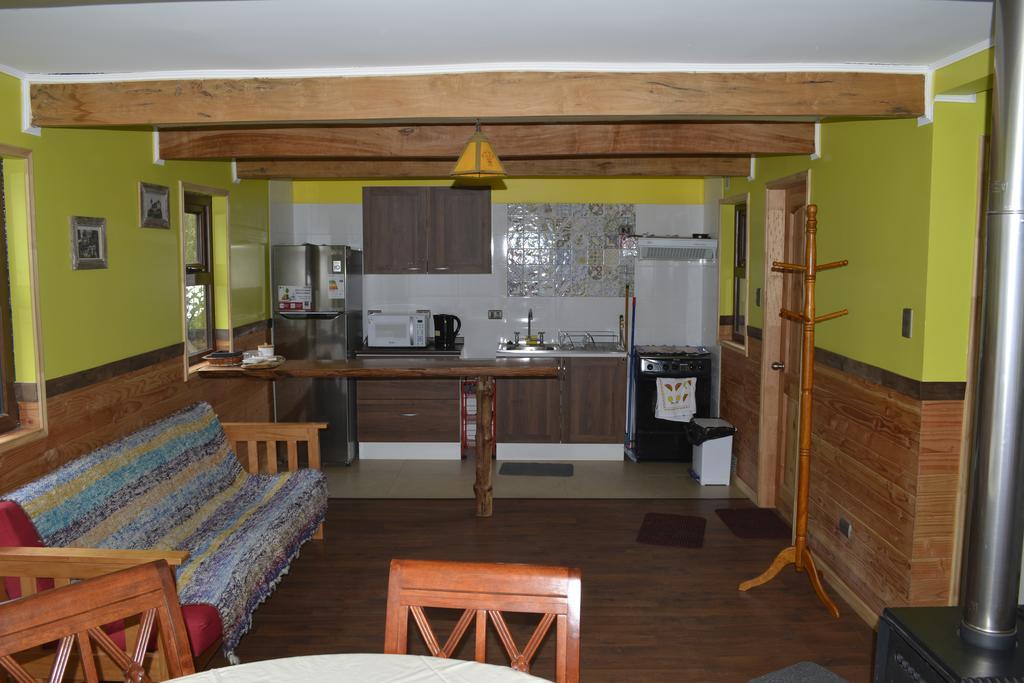 Cabanas Estacion Del Lago Пуерто-Варас Екстер'єр фото